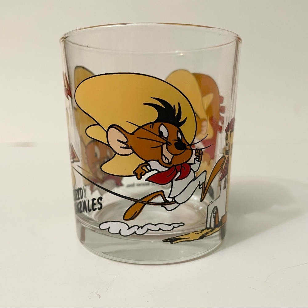 Vintage 1996 Looney Tunes Speedy Gonzales Glass Warner Bros Collectible